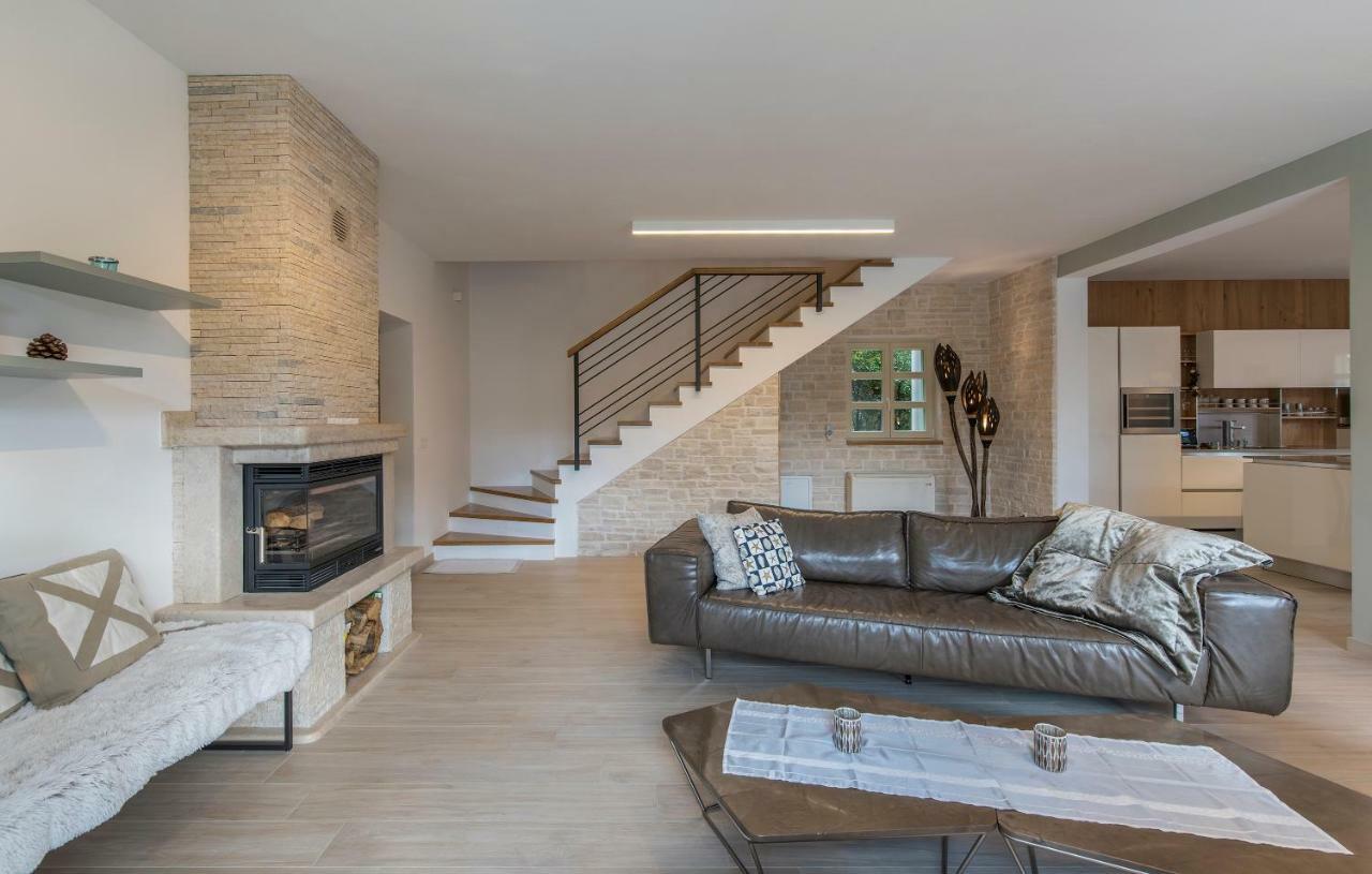 Design And Luxury Villa With Pool Kukci Exteriér fotografie